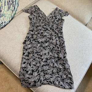 Adrianna‎  Papell zipper dress sz 4.